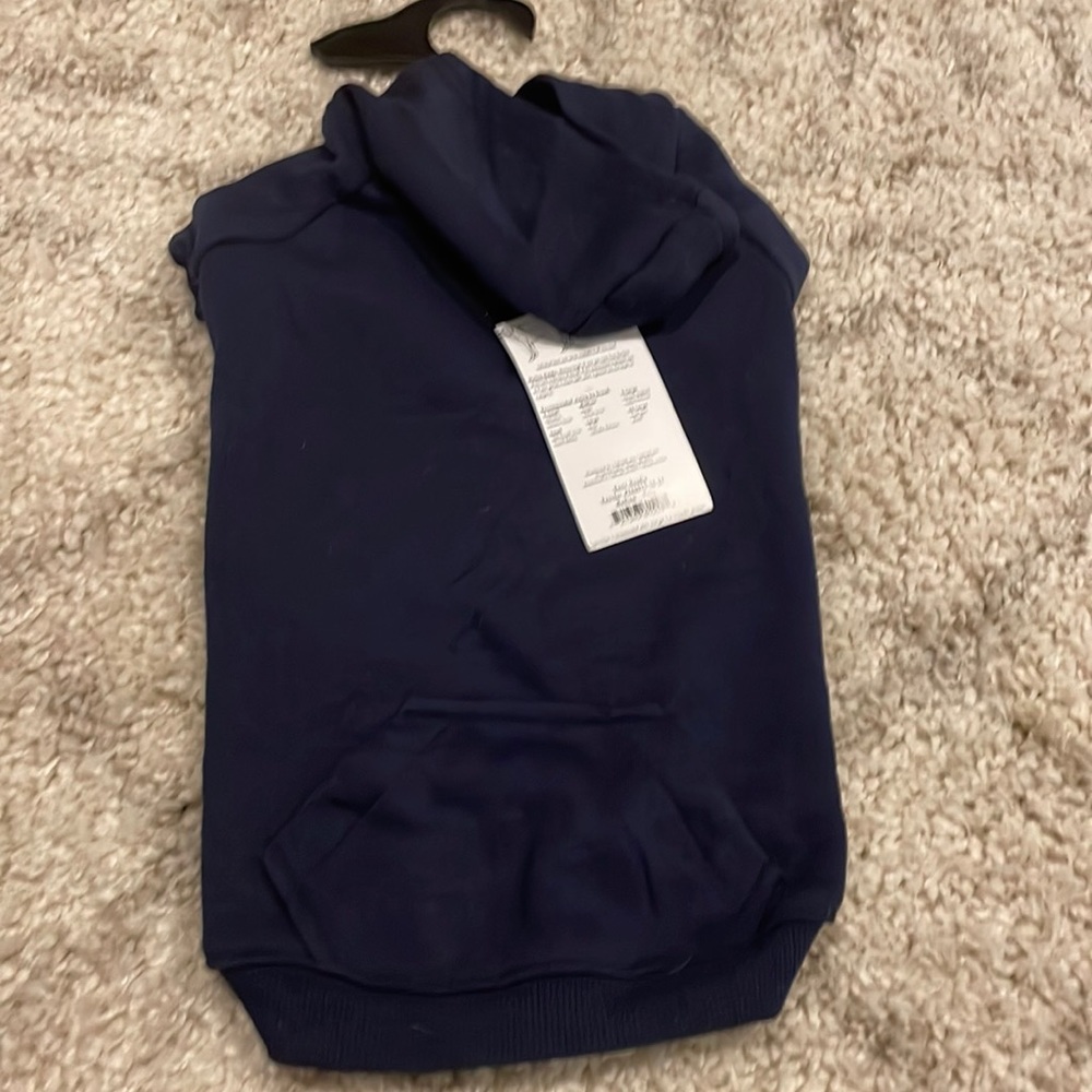 NWT CASUAL CANINE HOODIE